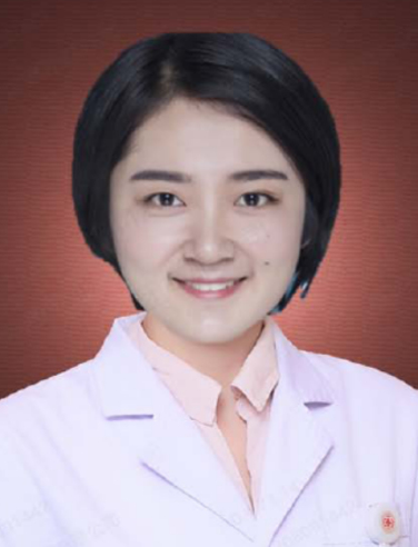 何偲